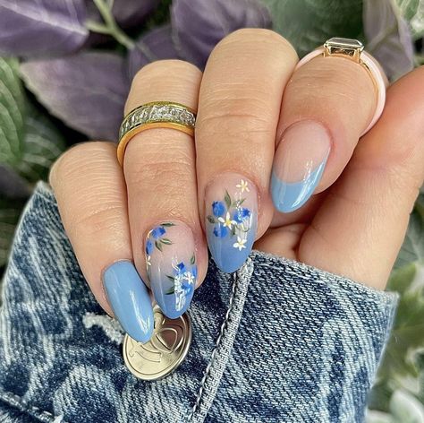 Nail Design Gold, Engagement Nails, Nails Yellow, May Nails, Cute Simple Nails, Summery Nails, Purple Nail, Spring Engagement, Nails Spring