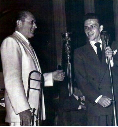 Frank Sinatra and Glenn Miller Tommy Dorsey, American Songs, Glenn Miller, Swing Dancing, Jazz Musicians, Jazz Blues, Big Band, Trombone, Frank Sinatra