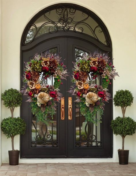 Fall Door Garland, Entry Door Decor, Thankful Wreath, Porch Pumpkins, Autumn Wreaths For Front Door, Fall Planters, Thanksgiving Wreath, Harvest Wreath, Harvest Thanksgiving