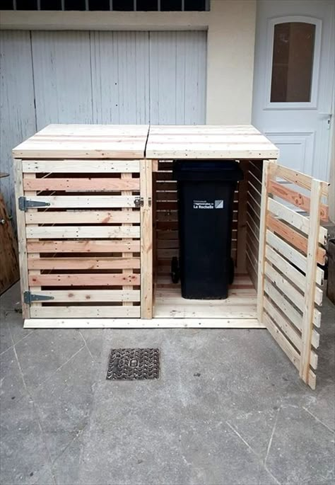 Wood Storage Bins, Outdoor Garbage Storage, Garbage Can Shed, Trash Can Storage Outdoor, Storage Bins Diy, Can Cabinet, Garbage Can Storage, Garbage Shed, Trash Can Covers