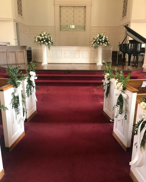 Southern Church Wedding, Baptist Wedding, Church Ceremony Decor, Church Reception, Traditional Church Wedding, Old Church Wedding, Church Ceremony Decorations, Small Church Wedding, Small Church Wedding Decorations