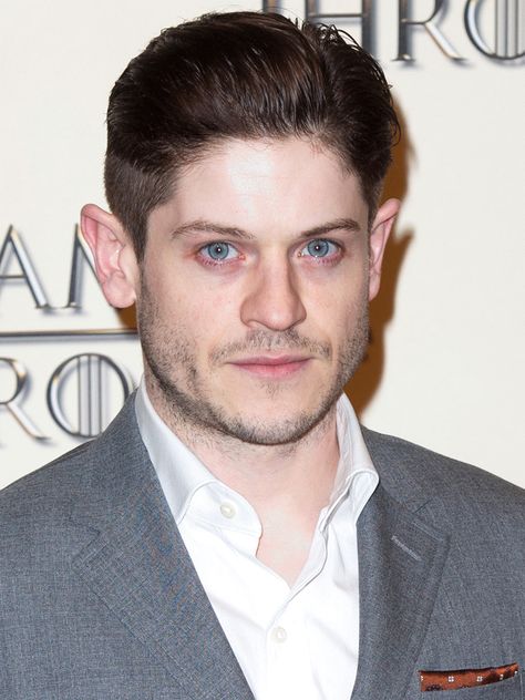 Iwan Rheon Ramsey Bolton, Iwan Rheon, Kit Harrington, Men's Fashion, Celebrities, Quick Saves