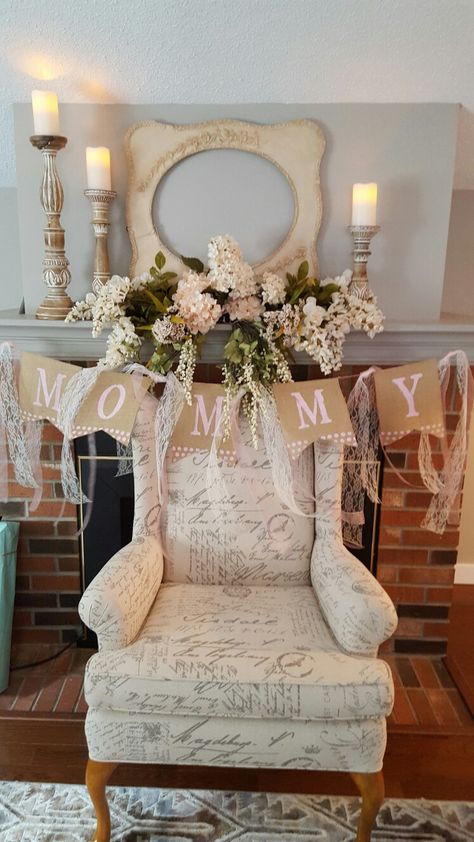 Chair For Mom To Be, Baby Shower Chair For Mom, Mom To Be Chair, Baby Shower Chair, Chocolate Crafts, Mommy To Be, Mom To Be, Chair Decorations, Baby Showers