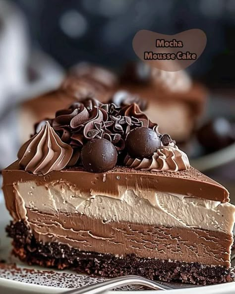 Chef Giada De Laurentiis �� | 🍰 Mocha Mousse Cake ☕🍫 | Facebook Choco Mousse Recipe, Chocolate Mousse Cake Recipe, Mocha Cake, Mousse Cake Recipe, Sweet Dishes Recipes, Chocolate Mousse Cake, Coffee Dessert, Easy Baking Recipes Desserts, Mousse Recipes