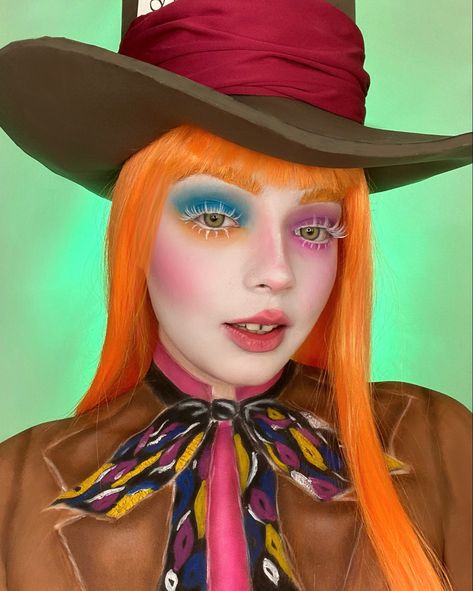 Max Hatter Makeup, Cute Mad Hatter Makeup, Mad Hatter Tea Party Makeup, Alice In Wonderland Makeup Mad Hatter, Mad Hatter Costume Makeup, Mad Hatter Face Makeup, Dark Mad Hatter Makeup, The Mad Hatter Makeup, Mad Hatter Female Makeup