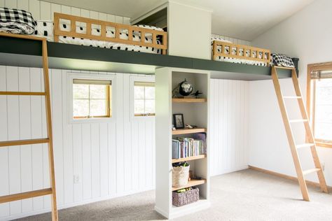 Modern bunk beds are trending, so I was excited to transform our oak bunk beds! See how easy it is to modernize a double loft bed with paint. #fromhousetohaven #loftbeds #modernloftbeds #bunkbeds #boysroom #doubleloftbed #boysbeds #youthloftbeds Oak Bunk Beds, Grace In My Space, Double Loft Beds, Modern Boys Rooms, Loft Beds For Small Rooms, A Loft Bed, Beds For Small Rooms, Modern Bunk Beds, Diy Loft Bed