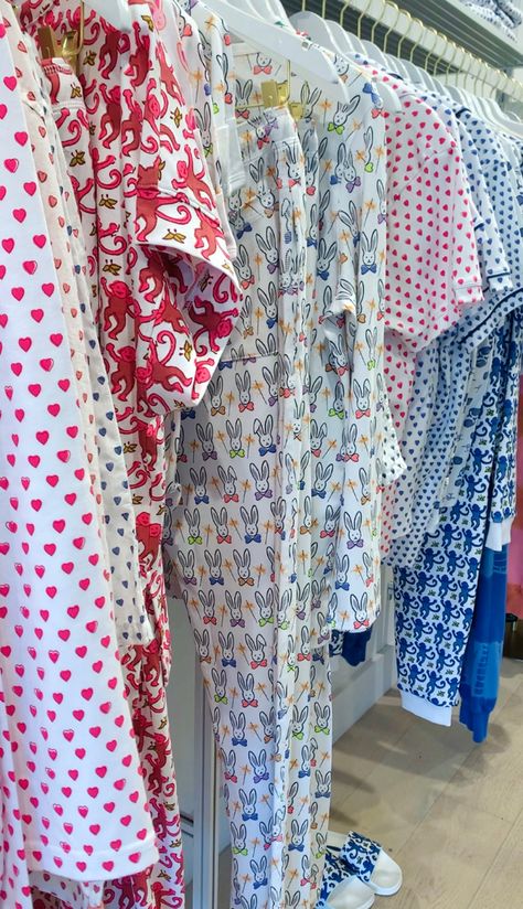 Roller Rabbit Pjs, Pj Ideas, Preppy Pictures, Royal Poinciana, Preppy Inspiration, Girls Pjs, Me And My Friends, West Palm Beach Florida, Preppy Lifestyle