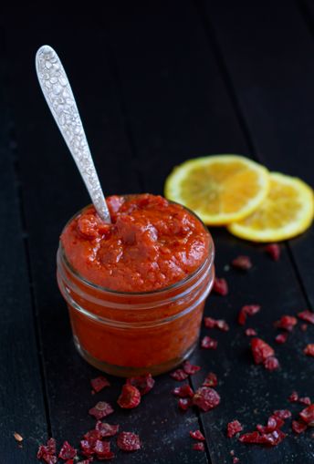 Immune Boosting Rosehip Jam - Savory Lotus Rosehip Jam, Benefits Of Gelatin, Recipe Inspirations, Rosehip Tea, Rose Bushes, Rose Plant, Rose Hips, Pomegranate Juice, Gluten Free Cakes