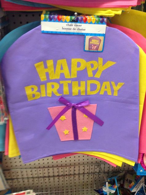 Birthday Chair Classroom, Birthday Chair Cover Classroom, Birthday Chair Cover, Birthday Quilt, Birthday Chair, Diy Chair Covers, Make Birthday Cake, Student Chair, Chair Back Covers