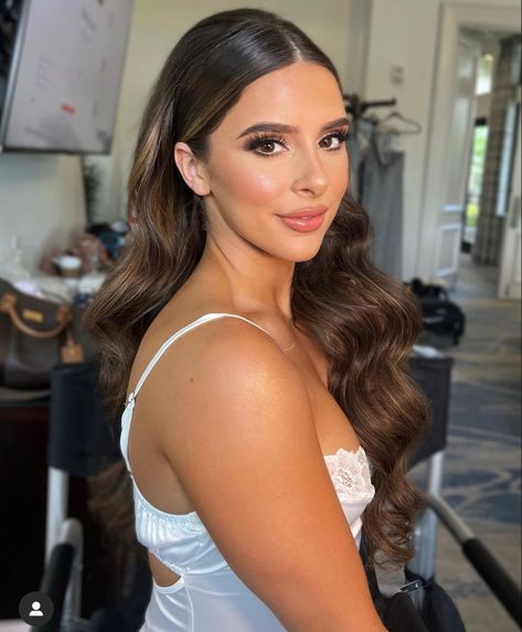 Center Part Wedding Hairstyles, Slick Front Hair Down Wavy, Bridal Hair Down Hollywood Waves, Bridesmaid Hollywood Waves, Bridal Hair Half Up Hollywood Waves, Bridal Hair Glam Waves, Glossy Bridal Waves, Middle Part Bridal Hair, Wavy Hair Bride