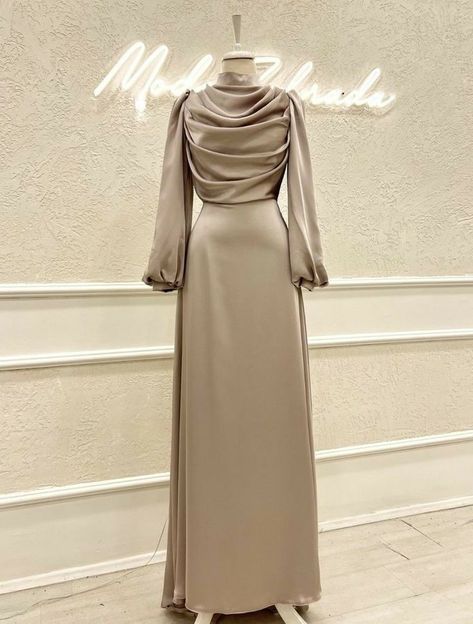 Gaun Tulle, Elegant Silk Dresses, Pretty Dresses Casual, Stile Hijab, Gowns Dresses Elegant, Mode Turban, Soiree Dress, Women Dresses Classy, Fancy Dresses Long