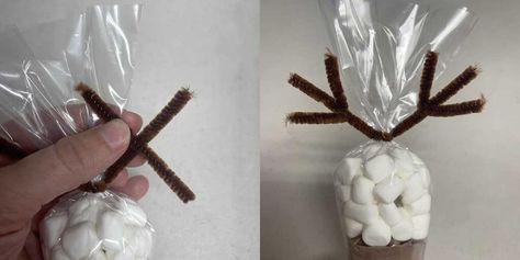 DIY Reindeer Hot Chocolate Cones: An Easy, Yummy Gift - My Growing Creative Life Raindeer Hot Chocolate, Reindeer Hot Chocolate Cones, Hot Chocolate Cones, Diy Reindeer, Hot Chocolate Treats, Reindeer Hot Chocolate, Chocolate Cone, Diy Hot Chocolate, Hot Chocolate Gifts