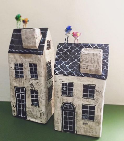 paper mache house banks Paper Mache Houses, Paper Mache Art Projects, Paper Mache House, Paper Mache Projects, Paper Mache Boxes, Paper Mache Clay, Paper Mache Art, Paper Mache Crafts, Cheap Crafts