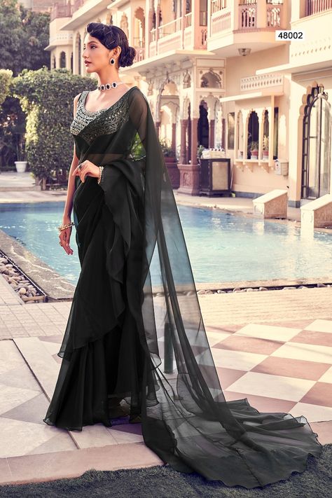 Plain Black Saree Styling, Organza Sarees Black, Georgette Saree Party Wear, Frill Saree, Ruffled Saree, Organza Material, Party Wear Sarees Online, Zari Embroidery, Photoshoot Pose