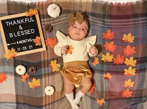 Thanksgiving Baby Monthly Photo, Thanksgiving Baby Pictures 2 Months, November Milestone Picture Ideas, November Monthly Baby Photos, Thanksgiving Baby Photoshoot, Thanksgiving Baby Pictures, Milestone Ideas, Monthly Photoshoot, Baby Picture Outfits