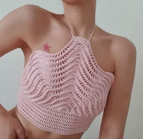 Small Crochet Gifts For Women, Knit Top Aesthetic, Pink Crochet Projects, Crochet Logo Design Ideas, Pink Crochet Ideas, Crochet Top Designs, Tops Tejidos A Crochet, Knit Fashion Pattern, Business Crochet