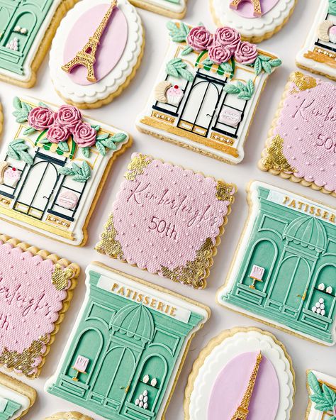 Chic et élégant 🤌😘🇫🇷 . . . . . . #birthday #birthdaycake #birthdaygirl #birthdaycookies #birthdayfun #birthdayparty #birthdaycakeideas #cookieart #cookiedecorating #cookies #cookie #cookieartist #perthsugarcookies #sugarcookietutorial #sugarcookiesofinstagram #thesugarcookiebox #fondant #fondantart #bake #bakersgonnabake #bakery #homebaker #fy #fypage #fyp #fypシ #fypp Paris Cookies, French Theme, French Patisserie, Cookies Et Biscuits, Fondant, Baby Shower, Paris, Shower, Birthday