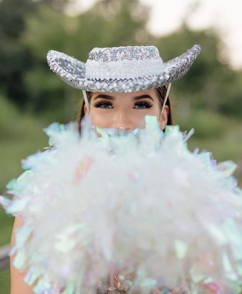 Drill Team Photoshoot Ideas, Drill Team Photoshoot, Senior Drill Team Pictures, Drill Team Photos, Drill Team Pictures Poses Individual, Drill Team Senior Pictures, Drill Team Poses, Majorette Photoshoot, Drill Team Pictures Poses