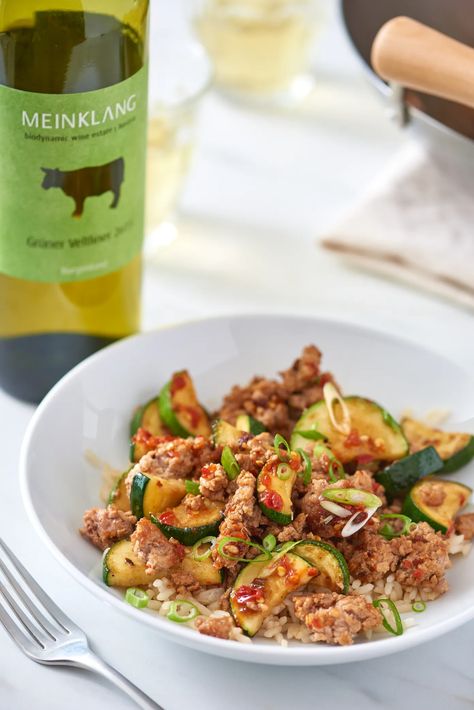 Spicy Ground Pork & Zucchini Stir-Fry | Kitchn Ground Pork Zucchini, Pork Zucchini Stir Fry, Zucchini Stir Fry, Pork Stir Fry, Paleo Lunch, Pork Dishes, Zucchini Recipes, Ground Pork, Dinner Tonight