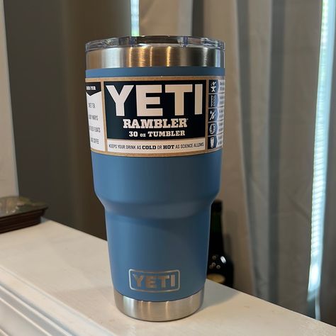 Nwt Pacific Blue 30oz Yeti Yeti 30 Oz, Yeti Cups, Yeti Cup, Custom Tumbler Cups, Cup Ideas, Custom Tumbler, Pacific Blue, Cooler Bag, Tumbler Cups