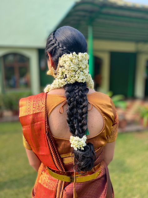 Braid with malay phool or jasmine flowers Braid With Jasmine Flowers, Braided Hairdo, Jasmine Flowers, Messy Braids, Braids, Prom, Flowers, Messy Plaits, Plaits