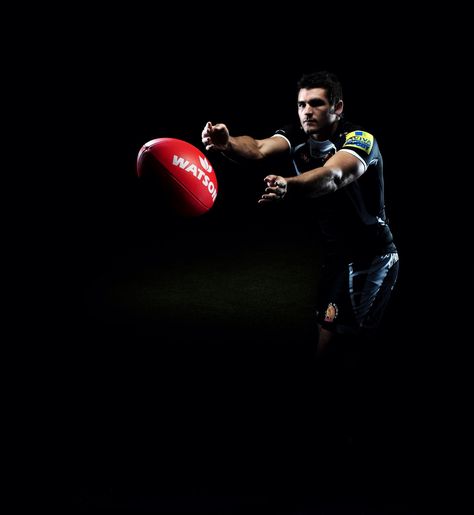 Rugby Photoshoot, Dramatic Photography, Sports Ideas, Sport Portraits, Exeter, Sports Photography, Rugby, Photography Inspiration, Portrait Photography