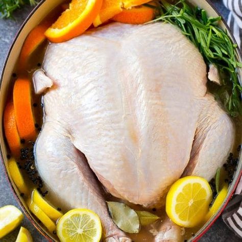 Chicken Brine Recipe, Chicken Brine, Turkey Brine Recipes, Brine Chicken, Turkey Brine, Whole Chicken Recipes, Brine Recipe, Recipe Dinner, Stuffed Whole Chicken