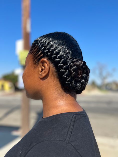 Two cornrows with a side part Side Way Cornrow Braids, Cornrows Side Profile, Cornrows Side Of Head, Side Part Conrow, Big Conrows Lines, Two Cornrows, Digital Hair, Dutch Braids, Hair Catalog