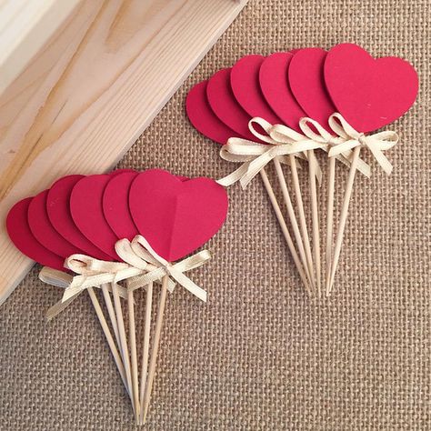 Valentine Birthday Decorations, Cheap Valentines Decor, Handmade Birthday Decorations, Heart Party Decorations, Cheap Shower, Saint Valentin Diy, Valentines Bricolage, Heart Ideas, China Food