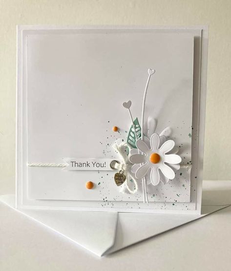 Shayne Eddie Cards, Shayne Eddie, Flower Napkin Rings, Make Paper Flowers, Square Cards, Daisy Cards, Easy Paper Flowers, White Cards, Hand Made Greeting Cards