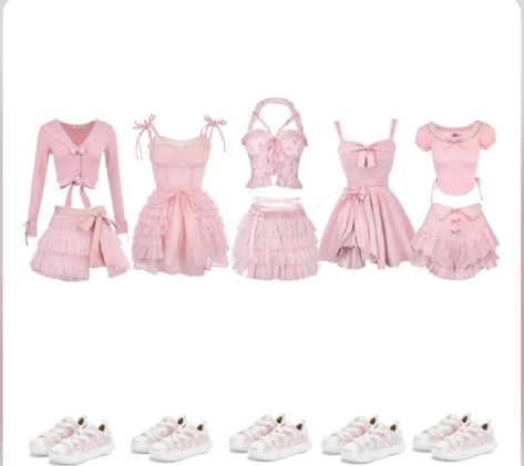 Kpop Pink Outfit, Kpop Stage Outfits Ideas 5 Members, Kpop 5 Members Outfit, Pink Stage Outfits, Stage Outfits 5 Members, Korean Outfits Kpop, Pop Clothing, Kpop Concert Outfit, Desired Reality