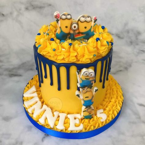 John Cake, Minion Treats, Girl Minion Cake, Minion Birthday Cake Easy, Minion Unicorn Cake, Minion Buttercream Cake, 3d Minion Cake, Minion Birthday Cake, Minions Birthday