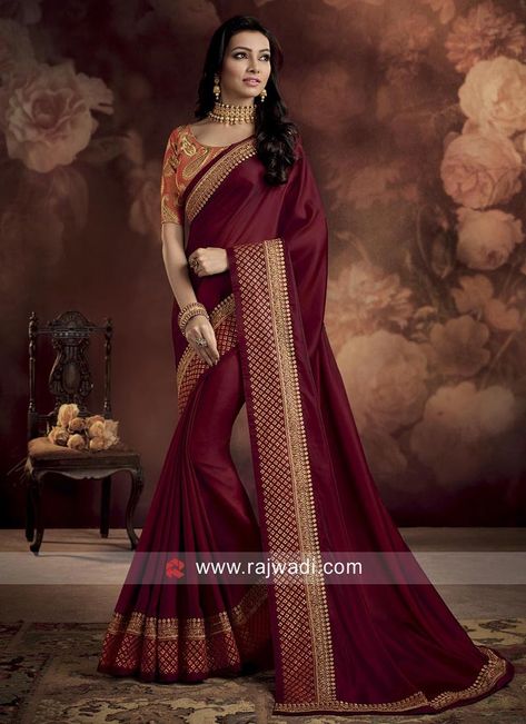 Maroon Saree Contrast Blouse, South Indian Saree Look, Saree Look Ideas, Indian Saree Look, Saree Contrast Blouse, South Indian Saree, Saree With Contrast Blouse, Saree Jacket, Wedding Bollywood