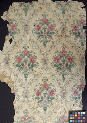 Weatherboard Cottage, Art Nouveau Wallpaper, Trellis Wallpaper, Antique Wallpaper, Trellis Design, Vintage Wallpaper, Tasmania, Floral Bouquets, William Morris