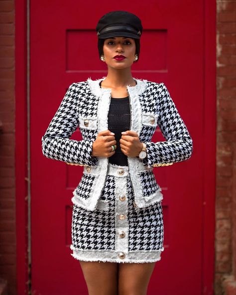 Tweed Jacket And Skirt, Short Pencil Skirt, Trip Outfit, Paris Trip, Skirt Suit Set, Twist Style, White Bodycon Dress, Party Suits, Autumn Fashion Casual