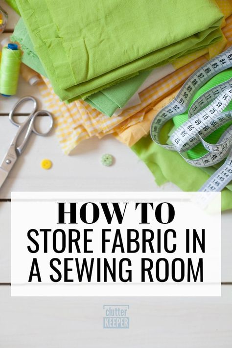 Finally get your sewing room under control - no matter how many works in progress you have. This sewing room organization guide has it ALL! Quilt Room Organization, Small Sewing Rooms, Sewing Room Inspiration, Store Fabric, Sewing Room Storage, Sewing Room Design, Sewing Room Organization, Quilting Room, Organize Fabric