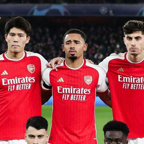 William Saliba Arsenal, Saliba Arsenal, Calum Chambers, William Saliba, Gabriel Martinelli, Theo Walcott, Jack Wilshere, Arsenal Wfc, Hector Bellerin