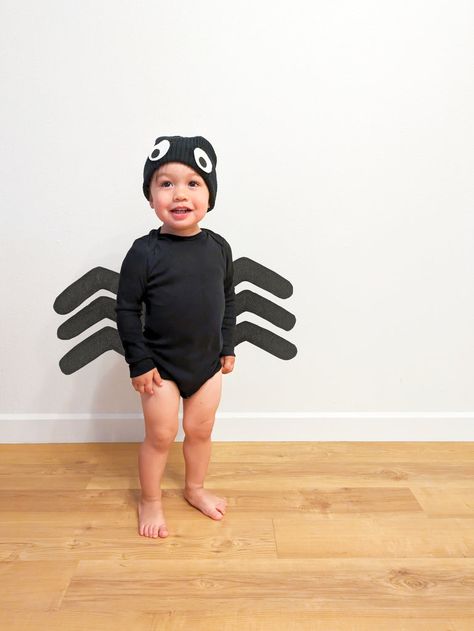 Spider (Baby) Baby Spider Costume, Baby Black Cat, Spider Hat, Spider Baby, Spider Costume, Two Eyes, Easy Diy Costumes, Black Sheets, Craft Foam