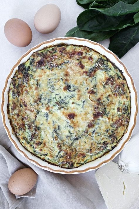 Simple Frittata, Eggs Ricotta, Light Suppers, Italian Spinach, Spinach And Ricotta Lasagna, Ricotta Frittata, Spinach Frittata Recipes, Italian Frittata, Farro Salad Recipes