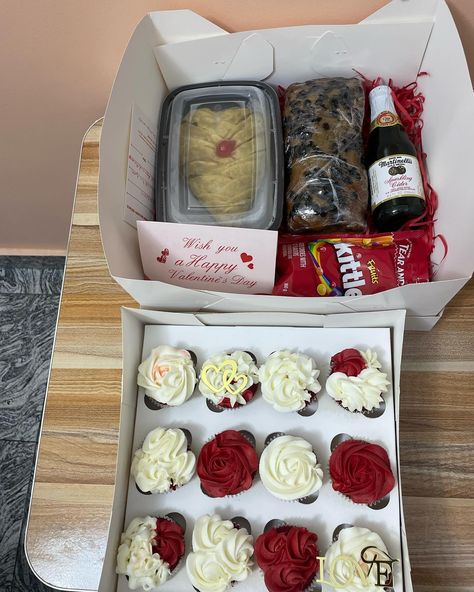 Some packages that has left the Bakery this year 🤩 • Birthday Packages • Gift packages • Surprise packages • With this new trend, you can always add any of our baked goods to your gift items when gifting someone. • What’s a gift without aptivityoven baked goods and package? You already know we do it right😃 • #aptstars #pastriesinportharcourt #pastrychef #pastryart #cakesinportharcourt #phbaker #phbakedgoodies #lagosbaker #phbaker #portharcourtvendor #surprisepackage Sparkling Cider, Gift Packages, Birthday Packages, Pastry Art, The Bakery, Baking Gifts, Birthday Box, Do It Right, Valentine Day Love