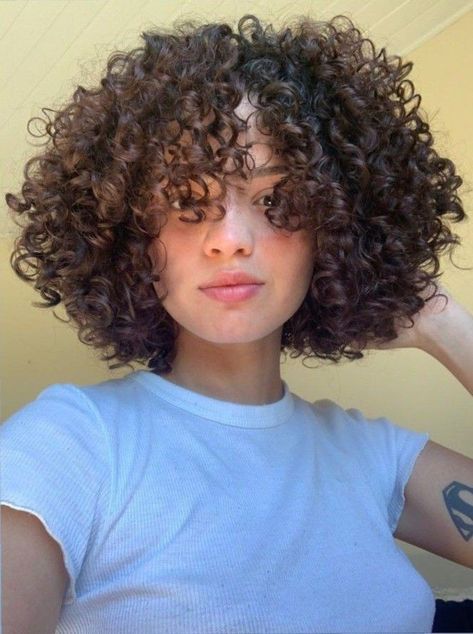 3b Curly Hair, Short Curly Cuts, Kort Bob, Curly Haircut, Natural Curly Hair Cuts, Mixed Curly Hair, Curly Hair Photos, Cute Curly Hairstyles, Short Curly Haircuts