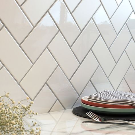 White Brick Tiles, Mini Metro, Brick Wall Tiles, Metro White, Brick Bonds, White Wall Tiles, Metro Tiles, Border Tiles, Wood Effect Tiles