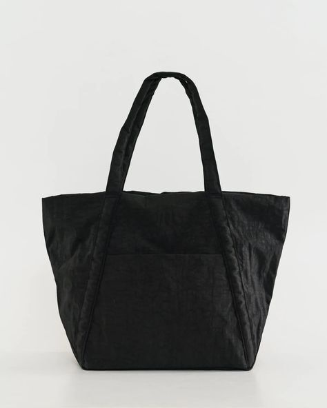 Cloud Bag : Black - Baggu Bag Of Oranges, Baggu Bags, Best Travel Gifts, Cloud Bag, Scrap Material, Lightweight Bag, Back Jewelry, Dark Khaki, Zip Pouch