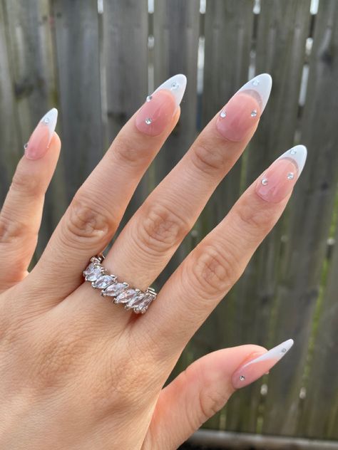 Nails With Small Rhinestones, White French With Rhinestones, White French Tip With Rhinestones, White French Tips With Rhinestones, White French Tip Nails With Rhinestones, Hand Goals, French Tip Rhinestone, French Tip With Rhinestones, Photo Nails