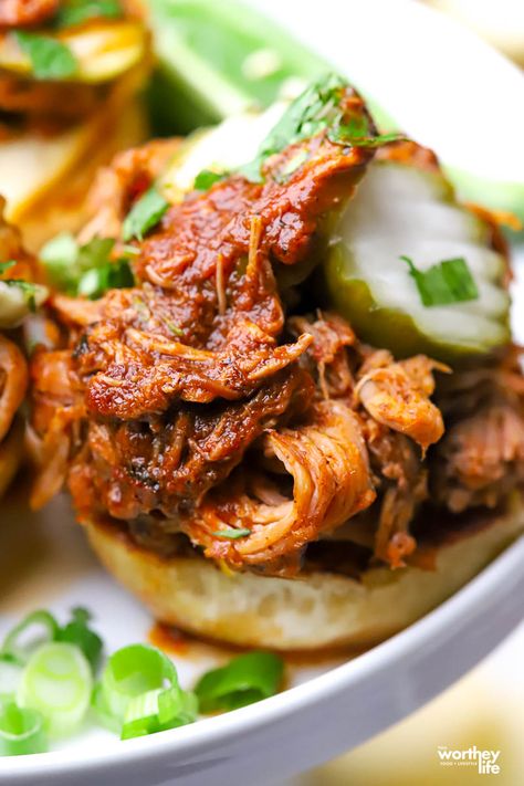 Pulled Pork Birria Sliders Pork Birria Tacos Recipe Crockpot, Pulled Pork Birria Tacos, Smoked Birria Burgers, Cafe Rio Pulled Pork, Carolina Pulled Pork Sandwiches, Fusion Dishes, Pork Sliders, Slider Recipes, Pulled Pork