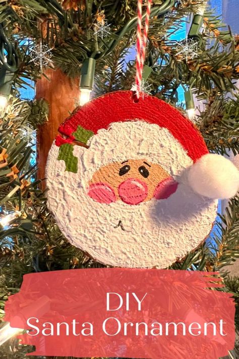 Santa Diy Ornaments, Painted Santa Faces, Santa Ornaments Diy, Diy Santa Ornaments, Diy Santa Hat, Santa Claus Decorations, Diy Santa, Diy Christmas Ornaments Easy, Santa Crafts