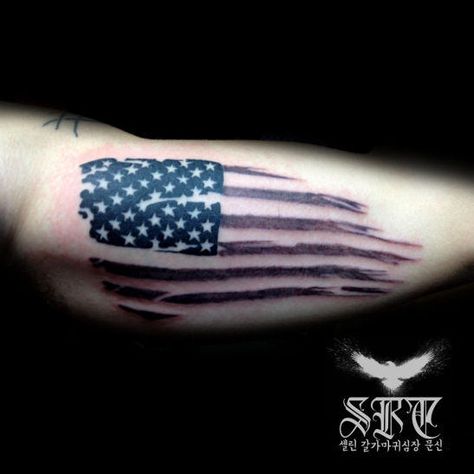 Torn Flag Tattoo, American Flag Chest Tattoo, Black American Flag Tattoo, Tattered Flag Tattoo, Tattered American Flag Tattoo, American Flag Tattoos For Women, American Flag Tattoo Design, Usa Flag Tattoo, Parent Tattoo