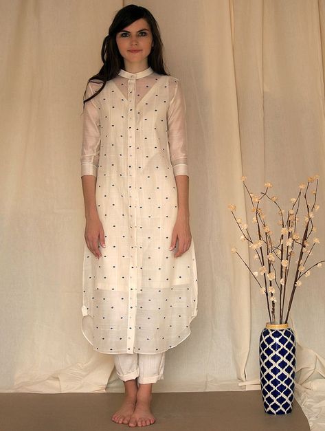 Nikkah Dress, Salwar Designs, Long Kurti Designs, Kurta Neck Design, Salwar Kamiz, Cotton Kurti Designs, Dress Neck Designs, Kurti Neck Designs, Kurti Designs Party Wear