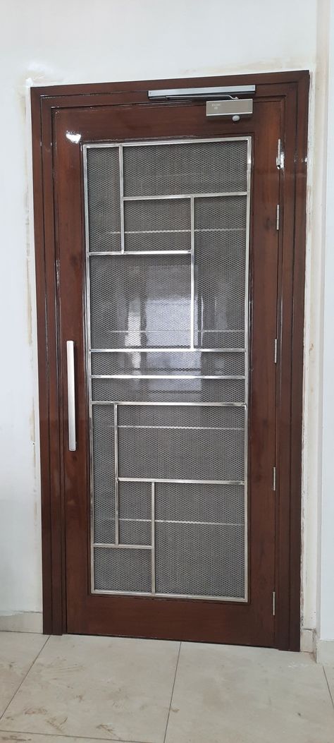 Steel Jali Door Design Modern, Wooden Jali Door Design, Jali Door Design Modern, Jali Door Design, Jaali Door, Cnc Jali, Jali Door, Main Doors, Gate Wall Design