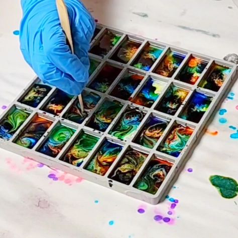 Mixed Media Girl - Alcohol Ink and Resin Dominoes with Earth Tones Resin Dominoes Ideas, Epoxy Dominos, Dominoes Resin, Making Alcohol, Resin Dominoes, My Colors, Girl Artist, Isopropyl Alcohol, Diy Resin Crafts